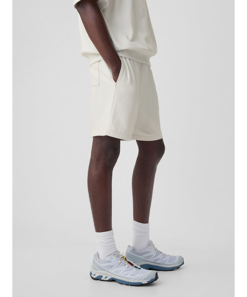 GAP(ギャップ)の「7インチ GAPロゴ ショートパンツ(ユニセックス)(その他パンツ・メンズ・ホワイト系その他/ブラック/グレー/ネイビー・XS/S/M/L/XL)」の12枚目の写真