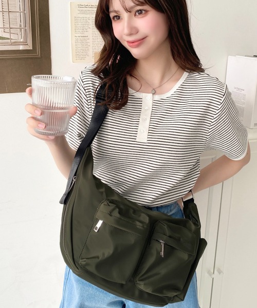Pride限定カラー☆クロスボディ【lululemon】ポケットバッグ2.5L Multi-Pocket Crossbody Bag 2.5L, JADE GREY | lululemon UAE
