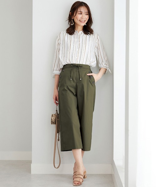 BELLUNA PLUS(ベルーナ)の「サラリ綿混ボタン使いキュロットパンツ52(その他パンツ・レディース・ネイビー/ベージュ/カーキ/ターコイズブルー・SMALL/MEDIUM/LARGE/X-LARGE)」の9枚目の写真
