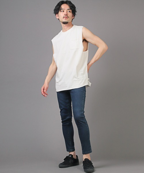 LUXSTYLE(ラグスタイル)の「ミニ裏毛クルーネックノースリーブ(タンクトップ・メンズ・ブラック/オフホワイト・L/M)」の8枚目の写真