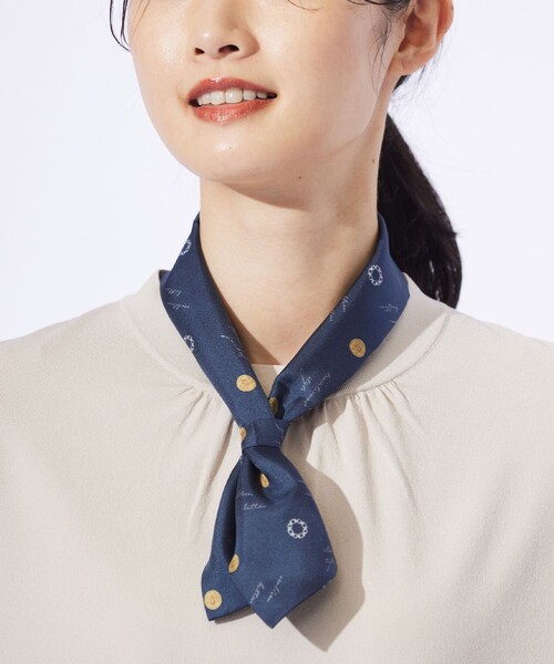 J.PRESS（ジェイプレス）の「グラバッティーノ スカーフ（バンダナ/スカーフ・レディース・ブルー系3/ネイビー系5/ライトグレー系5/ピンク系3・F）」の2枚目の写真