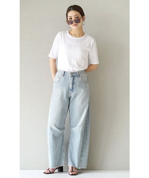 e-zakkamania stores(イーザッカマニアストアーズ)の「テレコリブ ハーフスリーブプルオーバー(Tシャツ/カットソー・レディース・オフホワイト/ホワイト×ブラック/ブラック・フリー)」の4枚目の写真