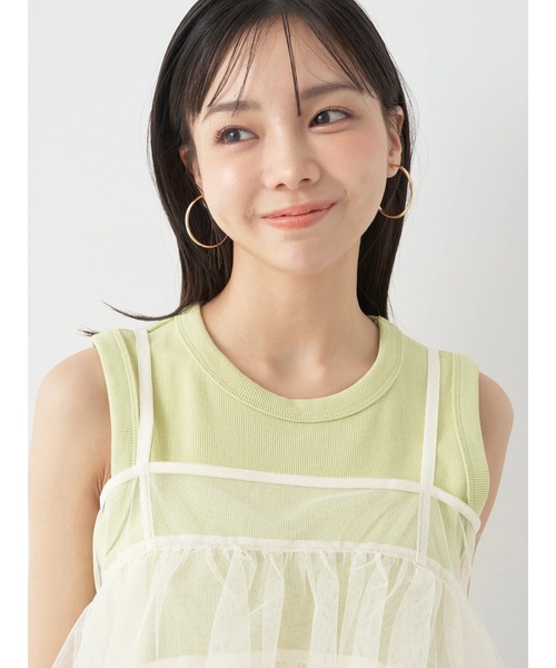 earth music&ecology（アースミュージックアンドエコロジー）の「チュールティアードフリルキャミソール（キャミソール・レディース・ライトグレー系1/コーラル/アイボリー/ブルーグレー・FREE）」の16枚目の写真