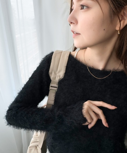 classicalelf(クラシカルエルフ)の「ふわふわシャギーで魅せる。クロップド丈シャギーニットプルオーバー(ニット/セーター・レディース・ライトグレー/ブラック/アイボリー・LARGE/MEDIUM/SMALL/X-LARGE)」の12枚目の写真