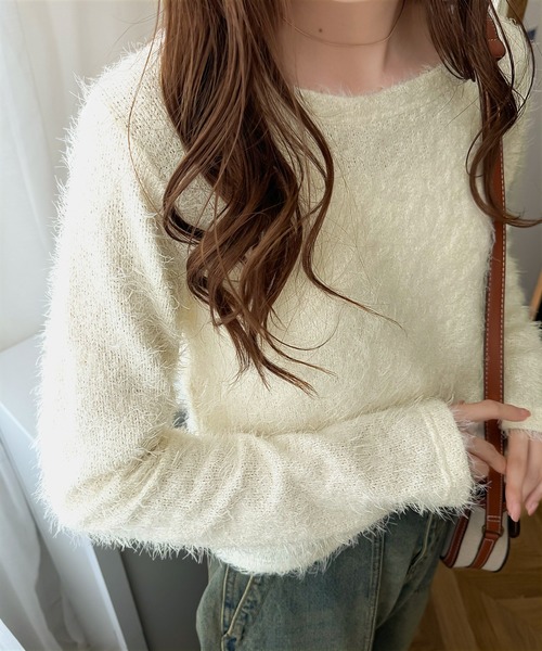 classicalelf(クラシカルエルフ)の「ふわふわシャギーで魅せる。クロップド丈シャギーニットプルオーバー(ニット/セーター・レディース・ライトグレー/ブラック/アイボリー・LARGE/MEDIUM/SMALL/X-LARGE)」の9枚目の写真