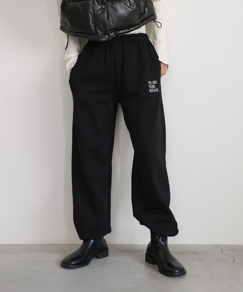 select MOCA(セレクトモカ)の「ロゴスウェットパンツ(スウェットパンツ・レディース・グレー/グレー系その他/ブラック・FREE)」の2枚目の写真