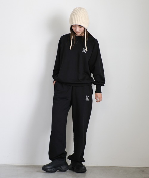 select MOCA(セレクトモカ)の「ロゴスウェットパンツ(スウェットパンツ・レディース・グレー/グレー系その他/ブラック・FREE)」の17枚目の写真