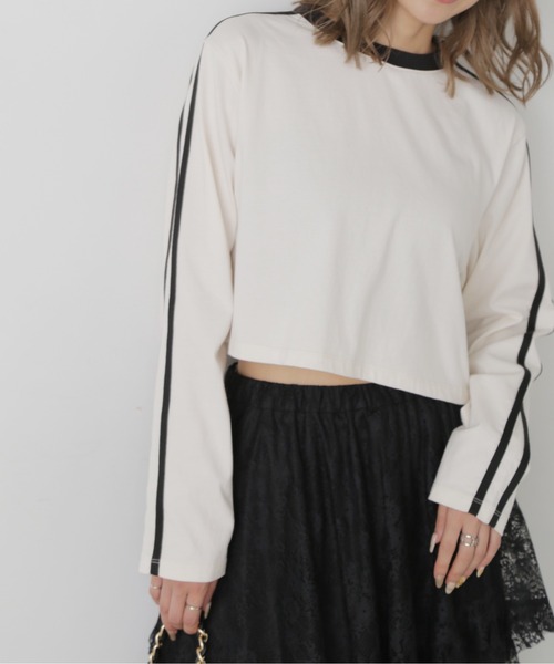 FREE'S MART（フリーズマート）の「◆サイドラインロングTシャツ（Tシャツ/カットソー・レディース・ホワイト系その他/ブラック/ホワイト・FREE）」の2枚目の写真