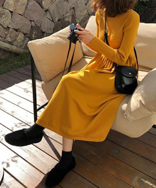 THISIS(ディスイズ)の「ロングニットワンピース レディース(ワンピース・レディース・レッド/アイボリー/ブラック/イエロー・MEDIUM/X-LARGE/LARGE)」の3枚目の写真