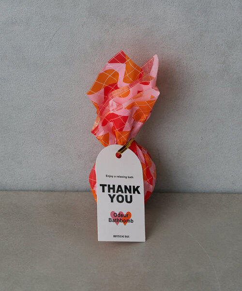 BIRTHDAY BAR（バースデイバー）の「MOTIF GEOMETRY　Bathbomb  バスボム（入浴剤・バスケア・レディース・ブルー/ホワイト/ピンク/イエロー・0）」の21枚目の写真