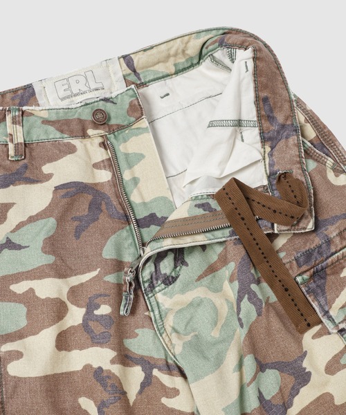 ERL（イーアールエル）の「UNISEX CAMO CARGO PANTS WOVEN（カーゴ