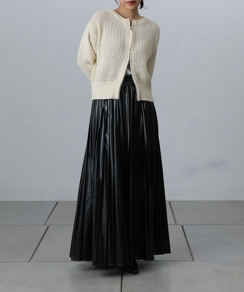 COLONY 2139（コロニートゥーワンスリーナイン）の「フェイクレザープリーツスカート（スカート・レディース・シルバー/ブラック/カーキ・FREE）」の8枚目の写真
