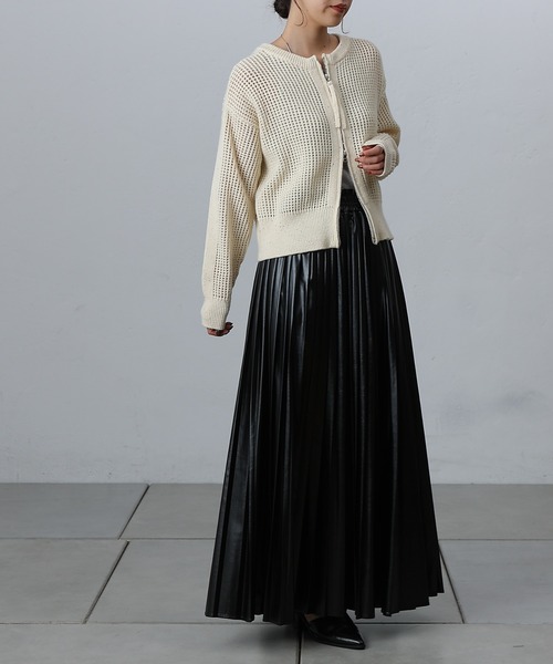 COLONY 2139（コロニートゥーワンスリーナイン）の「フェイクレザープリーツスカート（スカート・レディース・シルバー/ブラック/カーキ・FREE）」の9枚目の写真