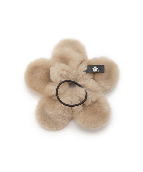 LILY BROWN（リリーブラウン）の「【LILY BROWN×MARY QUANT】ファーフラワーシュシュ（シュシュ・レディース・アイボリー/グレイッシュベージュ・FREE）」の5枚目の写真