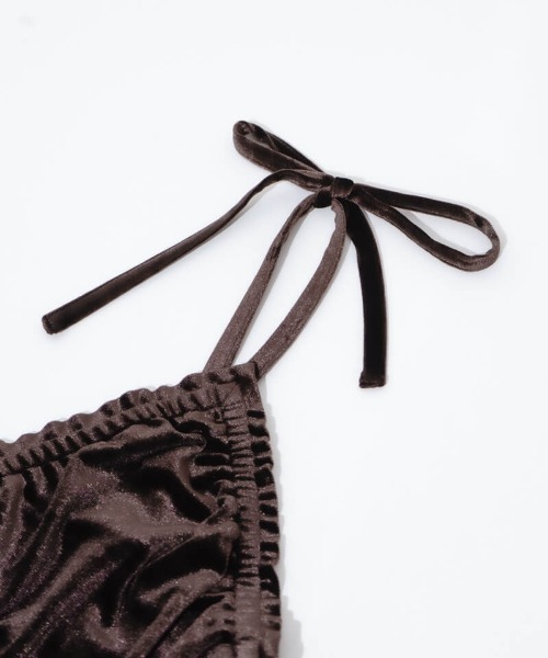 flower（フラワー）の「2wayベロアロンパース（つなぎ/オールインワン・レディース・ブラック/ブラウン・FREE）」の8枚目の写真