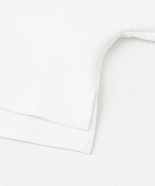 URBAN RESEARCH ROSSO WOMEN（アーバンリサーチ　ロッソ）の「エアーダンボールショートプルオーバー（Tシャツ/カットソー・レディース・ブラック/ホワイト・FREE）」の18枚目の写真