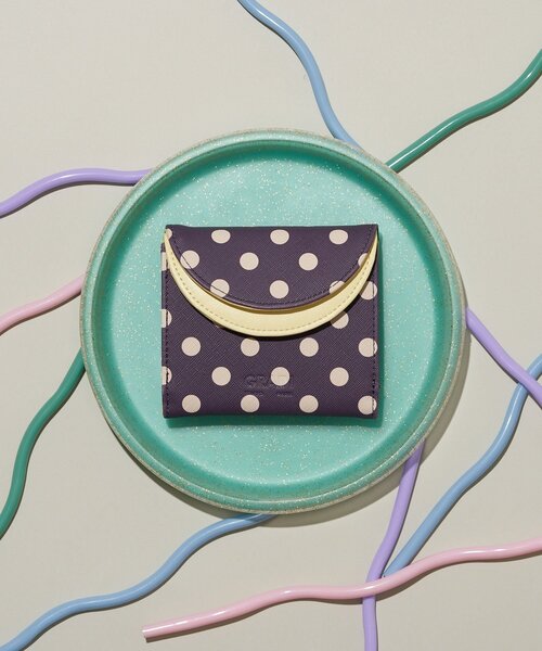 GRAIN(グレイン)の「【GRAIN/グレイン】二つ折りバイカラーウォレット(財布・レディース・グリーン/ピンク/シルバー/ブラック/ネイビー/イエロー/レッド/イエロー系その他/レッド系その他/ブラック系その他/パープル/イエロー系その他2/ホワイト・FREE)」の1枚目の写真