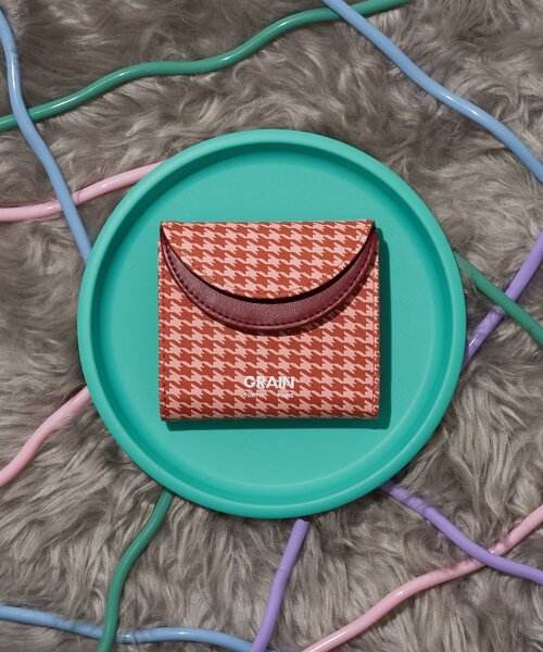 GRAIN(グレイン)の「【GRAIN/グレイン】二つ折りバイカラーウォレット(財布・レディース・グリーン/ピンク/シルバー/ブラック/ネイビー/イエロー/レッド/イエロー系その他/レッド系その他/ブラック系その他/パープル/イエロー系その他2/ホワイト・FREE)」の12枚目の写真