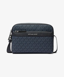 MICHAEL KORS（マイケルコース）の「COOPER ユーティリティ クロスボディ - MKシグネチャー（ショルダーバッグ）」