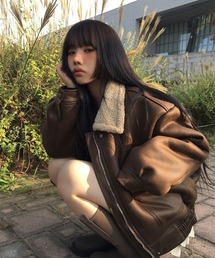 anyonemore(エニワンモア)のボアフェイクムートン襟付きジャンパー(ムートンコート)