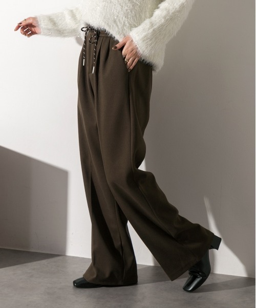 ad thie（アドティエ）の「ウエストコード タックパンツ（スラックス・レディース・ブラウン/オフホワイト/ブラック・FREE）」の6枚目の写真