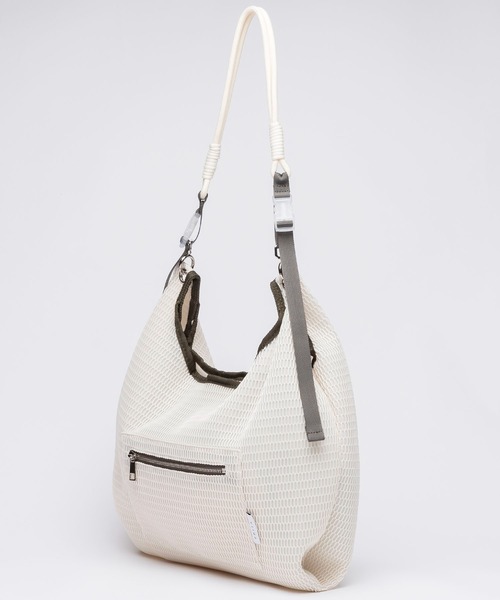 EDITA.（エディータ）の「洗濯機で洗える Washable 4way zipper shoulder bag　4WAY / 通勤（トートバッグ・レディース・ブラック・FREE）」の10枚目の写真