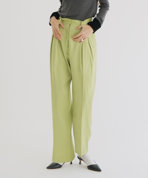 セール】BRIGHT TWILL IN TUCK PANTS（スラックス）｜CLANE