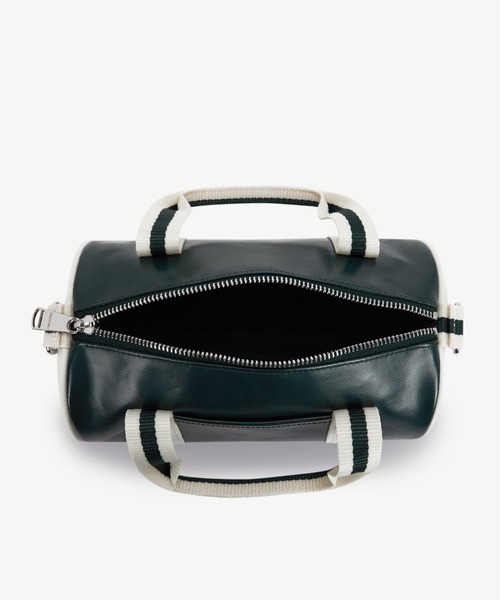 FRED PERRY（フレッドペリー）の「Classic Mini Barrel Bag／クラシックミニバレルバッグ（ショルダーバッグ・レディース・マルーン/ブラック/ベージュ/ライトオリーブ/ダークグリーン・ONE SIZE）」の15枚目の写真
