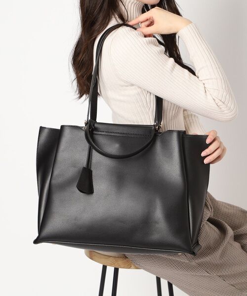 ESPERANZA(エスペランサ)の「【大容量/通勤・通学にピッタリ】横型A4トートバッグ(トートバッグ・レディース・アイボリー/ブラック/グレイッシュベージュ/ブルー・FREE)」の12枚目の写真