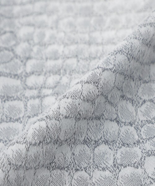 EPOCA UOMO(エポカウォモ)の「クロコダイルデニムパンツ(デニムパンツ・メンズ・ネイビー/オフホワイト・46/48)」の3枚目の写真