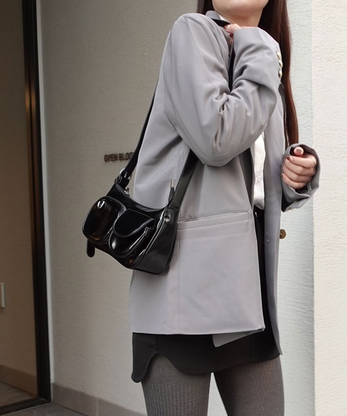 CORNERS(コーナーズ)の「ダブルポケットショルダーバッグ(ショルダーバッグ・レディース・ブラック/ベージュ・FREE)」の10枚目の写真