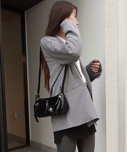 CORNERS(コーナーズ)の「ダブルポケットショルダーバッグ(ショルダーバッグ・レディース・ブラック/ベージュ・FREE)」の11枚目の写真