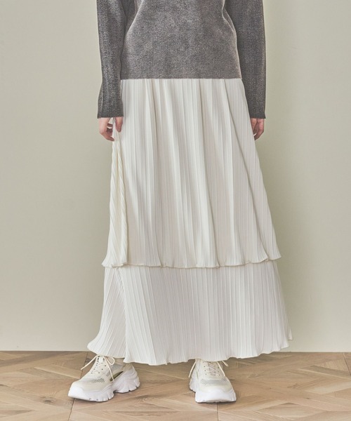 LAKOLE（ラコレ）の「プリーツティアードスカート / 319092（スカート・レディース・ブラック/グレー/オフホワイト/イエロー・FREE）」の11枚目の写真