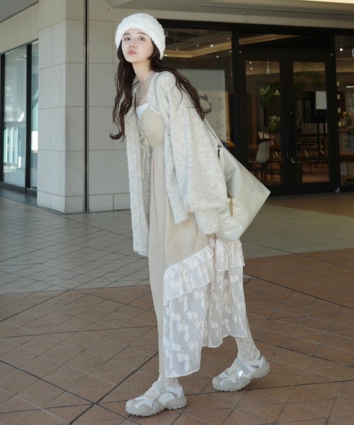 idem（イデム）の「lace up docking onepiece／レースアップドッキングワンピース（ワンピース・レディース・ベージュ/テラコッタ・FREE）」の10枚目の写真