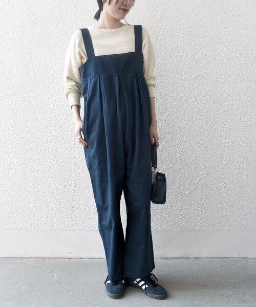 SHIPS any(シップス エニィ)の「SHIPS any:〈洗濯機可能〉リネン ミックス タック ワイド サロペット(サロペット/オーバーオール・レディース・ブラウン/ネイビー・ONE SIZE)」の6枚目の写真