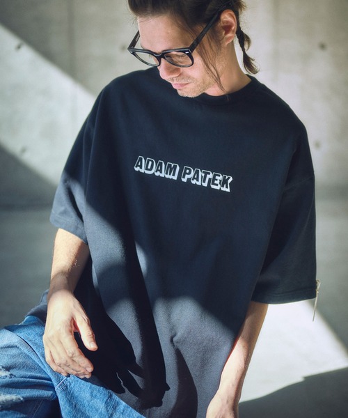 ADAM PATEK（アダムパテック）の「ADAMPATEK/shadow logo short sleeve T/シャドウロゴプリントTシャツ（Tシャツ/カットソー・メンズ・オレンジ/ホワイト/ブラック・1/2）」の4枚目の写真