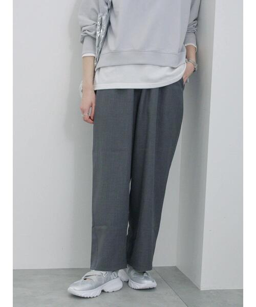 Samansa Mos2 blue(サマンサモスモスブルー)の「ハイウエストワイドパンツ(その他パンツ・レディース・ブラック/カーキ/グレー/キナリ・F)」の1枚目の写真