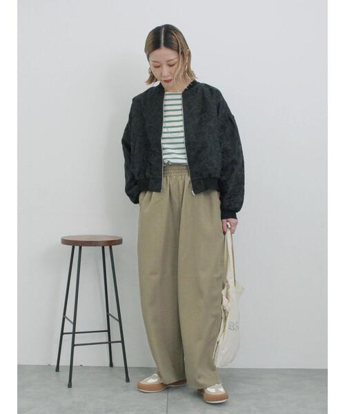 Samansa Mos2 blue(サマンサモスモスブルー)の「ハイウエストワイドパンツ(その他パンツ・レディース・ブラック/カーキ/グレー/キナリ・F)」の19枚目の写真