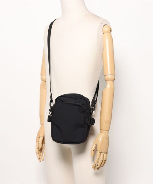Gramicci(グラミチ)の「《GRAMICCI(グラミチ) 》CORDURA MINI SHOULDER BAG(ショルダーバッグ・メンズ・ブラック/オリーブ・FREE)」の18枚目の写真