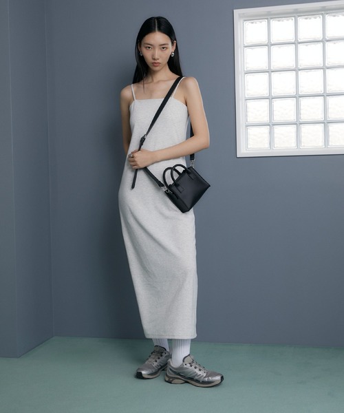 somlu.(ソンムル)の「【somlu.】スクエアミニショルダーバッグ(ショルダーバッグ・レディース・ブラウン/ブラック・FREE)」の15枚目の写真