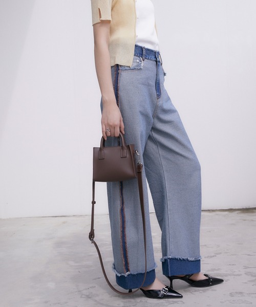 somlu.(ソンムル)の「【somlu.】スクエアミニショルダーバッグ(ショルダーバッグ・レディース・ブラウン/ブラック・FREE)」の20枚目の写真