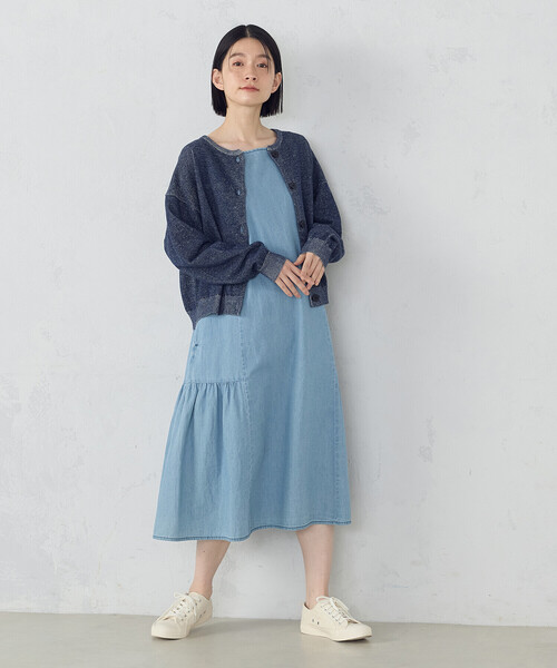 ONIGIRI（オニギリ）の「デイリーリラックス ノースリーブワンピース デニム（ワンピース・レディース・サックスブルー/ネイビー・MEDIUM/LARGE）」の9枚目の写真