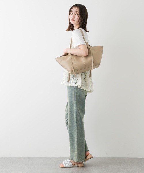 SENSE OF PLACE by URBAN RESEARCH(センスオブプレイスバイアーバンリサーチ)の「アウトポケットトートバッグ(トートバッグ・レディース・アイボリー/ブラック/ベージュ・ONE)」の7枚目の写真