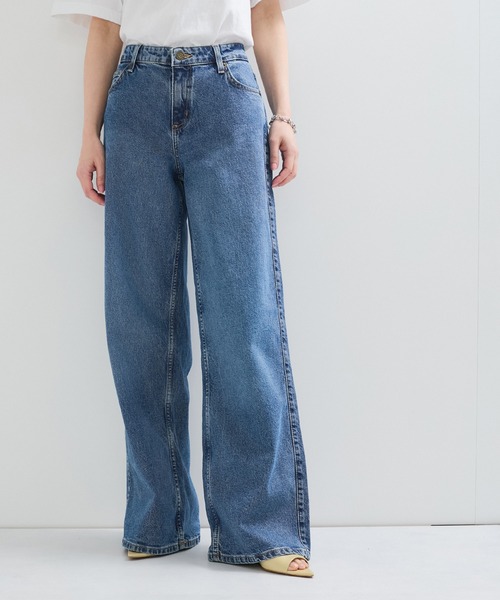 GUESS JEANS（ゲスジーンズ）の「【GUESS(ゲス)】WIDE LEG/デニム ワイドジーンズ（デニムパンツ・レディース・ブルー系その他6/ブルー系その他2/ブラック系その他2・L/S/M）」の2枚目の写真