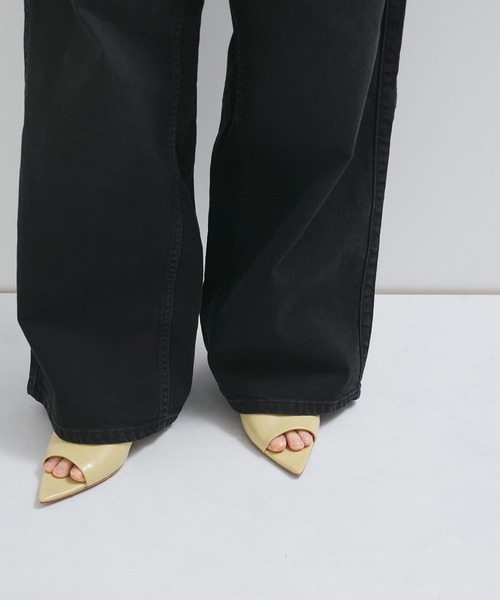 GUESS JEANS（ゲスジーンズ）の「【GUESS(ゲス)】WIDE LEG/デニム ワイドジーンズ（デニムパンツ・レディース・ブルー系その他6/ブルー系その他2/ブラック系その他2・L/S/M）」の17枚目の写真