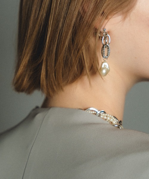 et.UNiVER（エトユニベール）の「Hoop chain earrings（イヤリング・レディース・ゴールド/シルバー・FREE）」の13枚目の写真