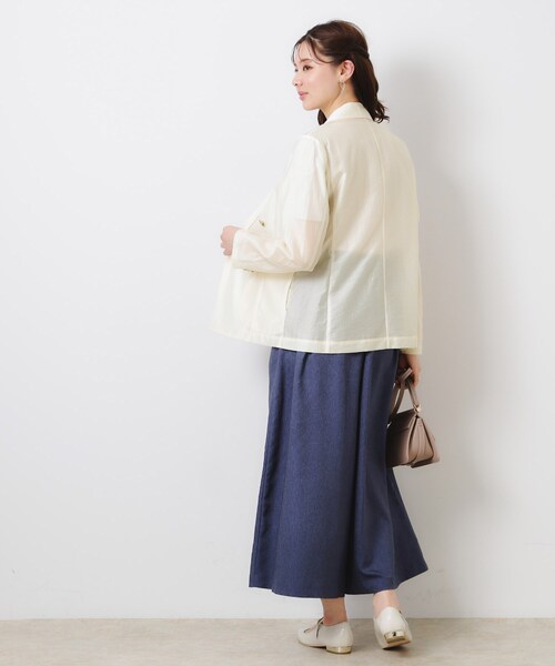 couture brooch（クチュールブローチ）の「【オシャレな透け感・通勤】シアージャケット（テーラードジャケット・レディース・ブラウン系その他/サンドベージュ/アイボリー・38/40/42）」の6枚目の写真