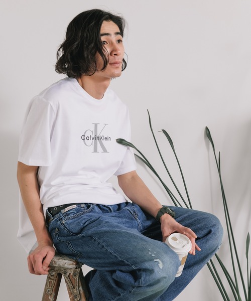 Calvin Klein（カルバン・クライン）の「Calvin Klein/カルバンクライン SS HERO MONOLOGO TEE 20S 半袖Tシャツ プリントTシャツ ロゴT クルーネック メンズ レディース 2026年 夏  夏服（Tシャツ/カットソー・メンズ・ホワイト/ブラック・XL/L/M/S）」の9枚目の写真