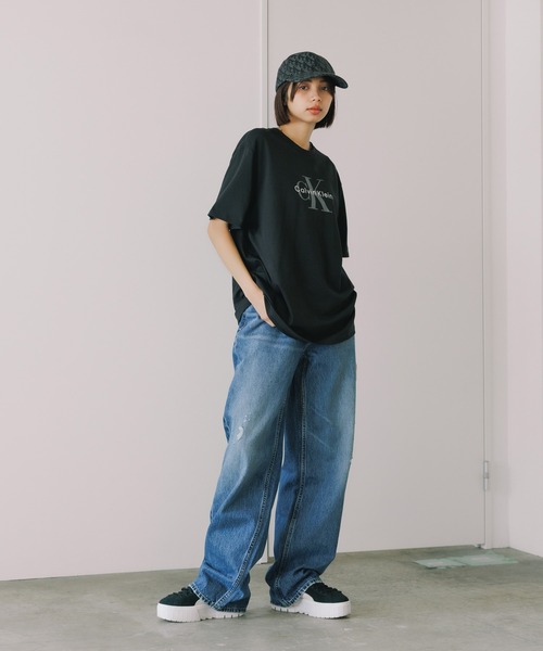 Calvin Klein（カルバン・クライン）の「Calvin Klein/カルバンクライン SS HERO MONOLOGO TEE 20S 半袖Tシャツ プリントTシャツ ロゴT クルーネック メンズ レディース 2026年 夏  夏服（Tシャツ/カットソー・メンズ・ホワイト/ブラック・XL/L/M/S）」の16枚目の写真