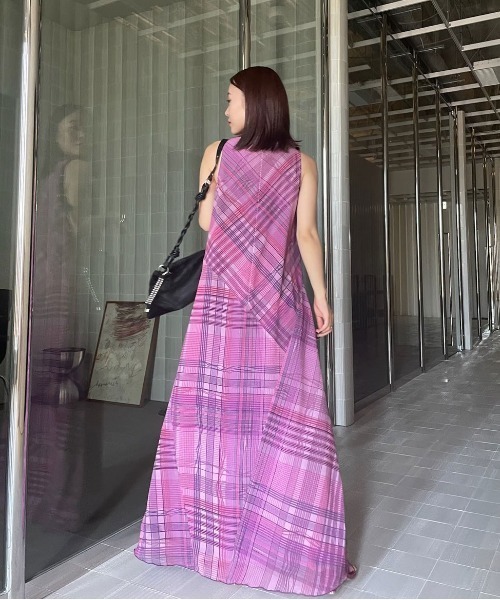 MEDI STRAIN CHECK DRESS（ワンピース）｜Ameri（アメリ）の
